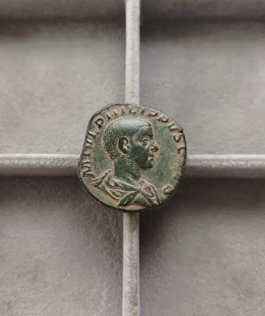 Roman Empire RARE Excellent condition PHILIP II Caesar Sestertius 29mm/15,6gr