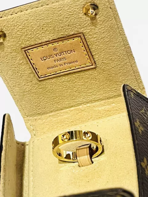 Louis Vuitton Bague Claus GM OJ 57 18k Yellow Gold Ring - 8.5 US Retail  $3300