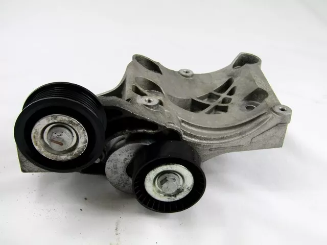 55582510 Support Poulie Tendeur OPEL Astra GTC 2.0 121KW 3P D 6M (2013)