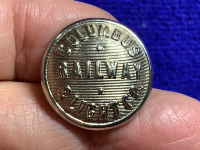COLUMBUS RAILWAY & LIGHT COMPANY 23mm NICKEL COAT BUTTON WBC 1903 NOS