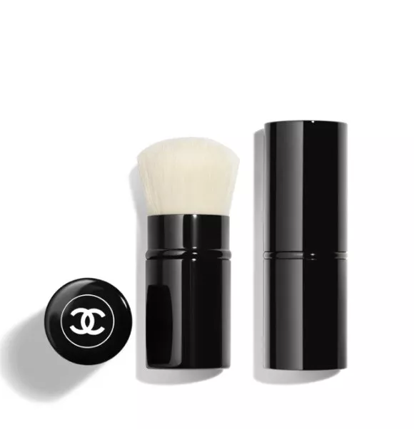 Chanel Powder Brush Les Beiges Pinceau  Retractable Kabuki Brush - NEW Boxed