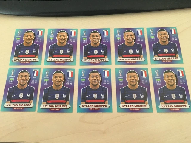 Panini World Cup 2022 - 10 x Kylian Mbappé / Mbappe stickers in Mint condition