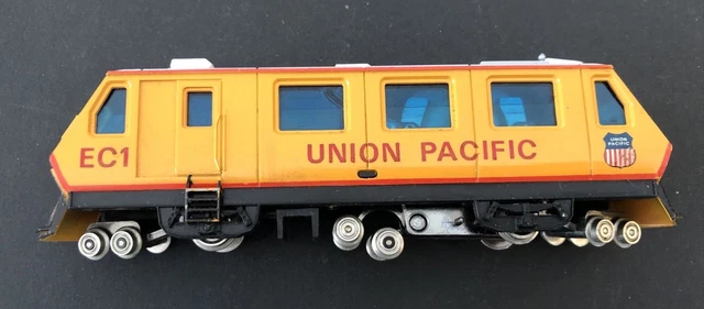 VTG Bachmann Union Pacific EC1 Track Cleaner HO Scale - NOT TESTED AS-IS 2