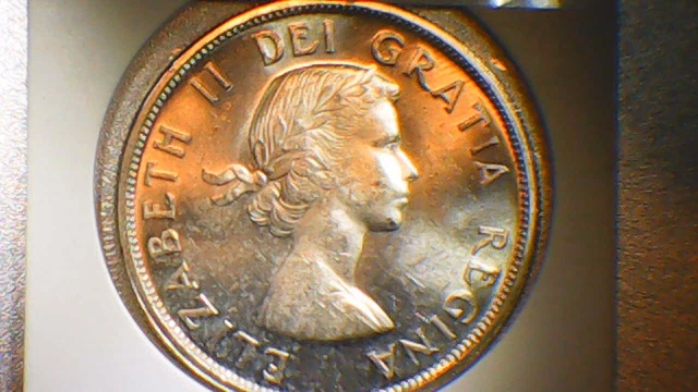 1962 Canada Silver Dollar BU    lot 68