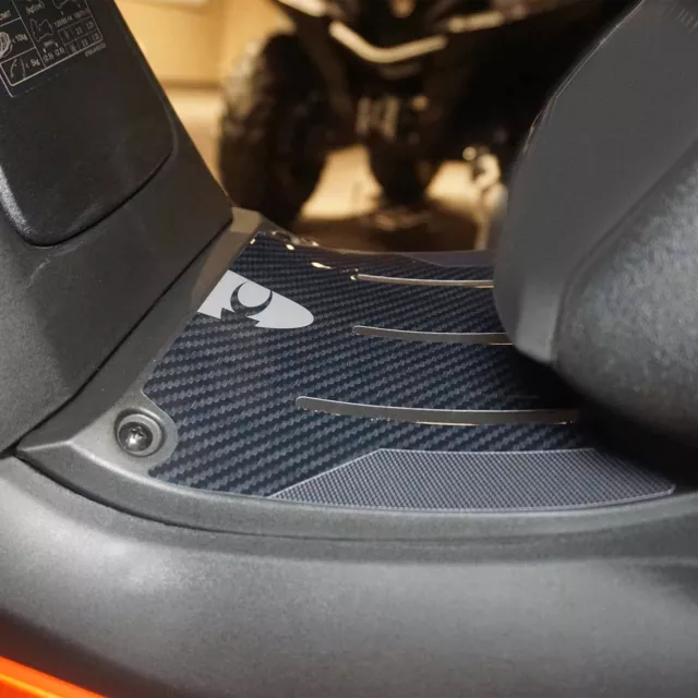 Adesivo 3D Protezione pedana scooter compatibile con Kymco DTX 360 125 300 350