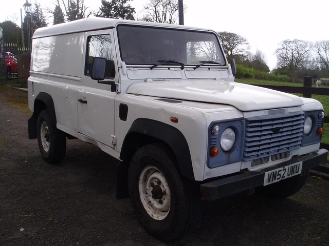 Pic Click Land Rover LAND ROVER DEFENDER 110 TD5 Hard Top £10,740.00 - PicClick UK