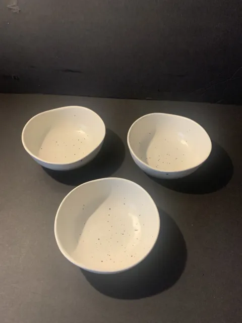 Gibson Elite Rhinebeck 3 Small Bowls Gently Used No Chips!