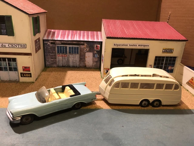 CHRYSLER NEW-YORKER VERT AVEC REMORQUE PORTE BATEAU NOREV PLASTIQUE 1/43