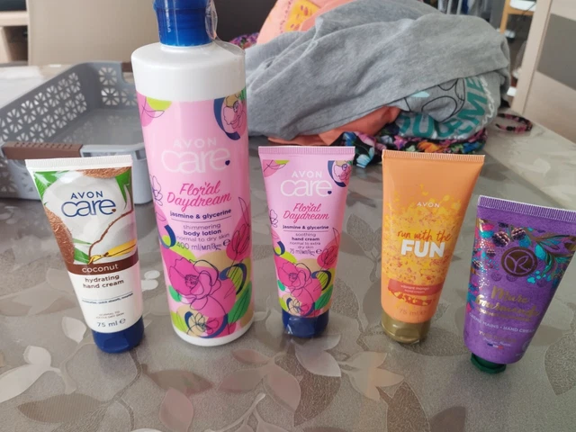 Lot De Produits Yves Rocher Introuvables - Crème Mains + Gel Douche - Format A4 - Neuf