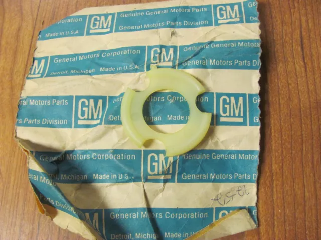 NOS 55 56 Bel Air 210 58 59 60 Impala 59-60 NOMAD Horn Ring Pivot 760083