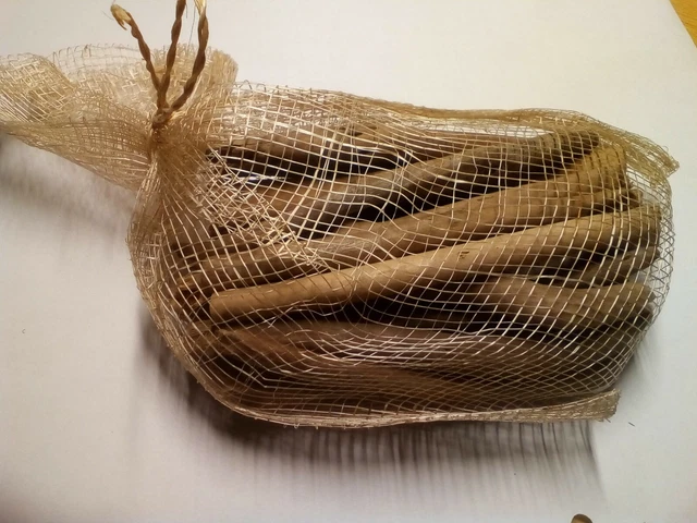 Treibholz-Stücke  11 - 12 cm  m.braun, 50 gr