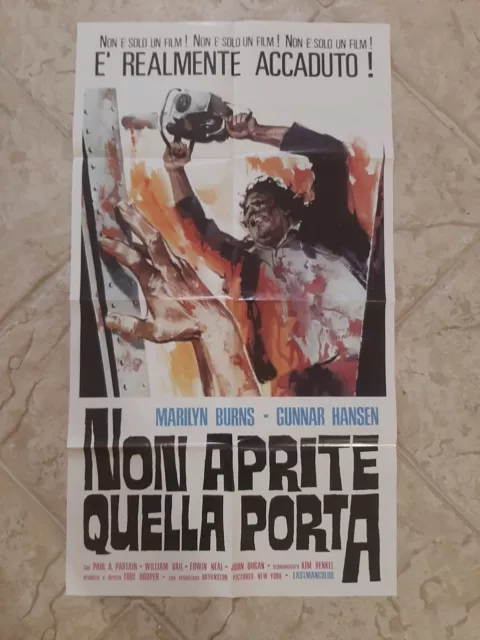 NON APRITE QUELLA PORTA poster / manifesto / locandina circa cm 69,5 x cm 39