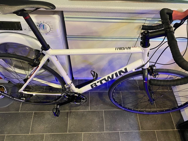Triban 300 store road bike