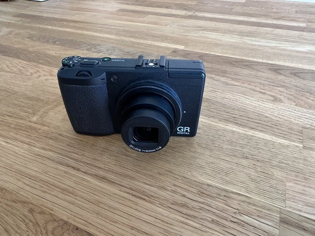 Ricoh GR Digital iii (not working - read description)