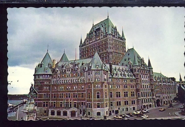 VTG Postcard Chateau Frontenac, Hotel, Paris France