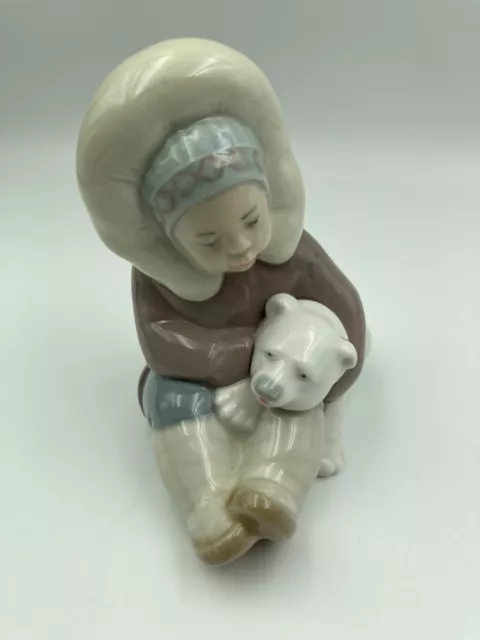 1972 Lladro Eskimo Playing #1195 Retired Designer - Juan Huerta Spain