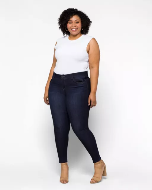 Democracy | Women's Ab Solution Crop Jeans | Plus Size 20W