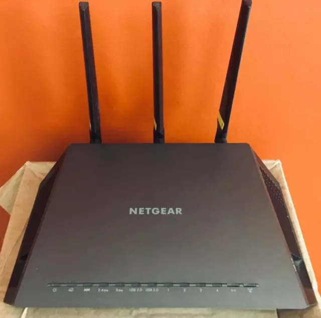 NETGEAR D7000v2 – Nighthawk AC1900 WiFi VDSL/ADSL Modem Router