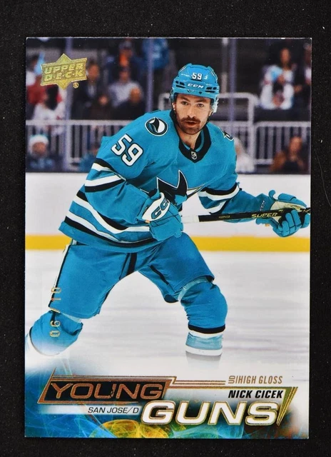 2022-23 UD Extended Series High Gloss Young Guns #707 Nick Cicek 6/10