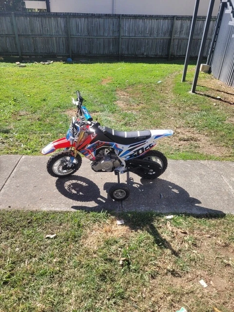 kids motorbikes 50cc