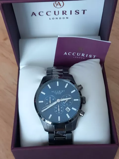 Accurist 7137 top