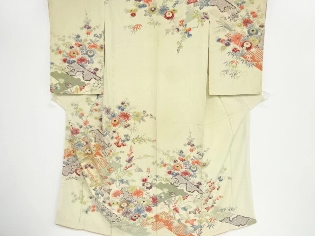 43460# Japanese Kimono / Antique Kimono / Embroidery / Floral Plants