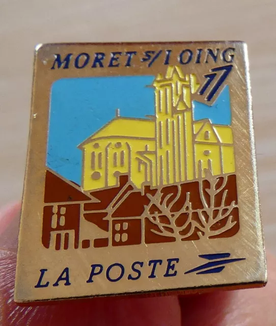 Pin's Ptt La Poste Ville Moret Sur Loing Eglise Notre Dame