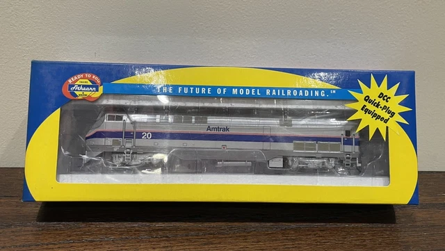 Athearn Rtr Ho Scale #94189 P-42 Amtrak #20