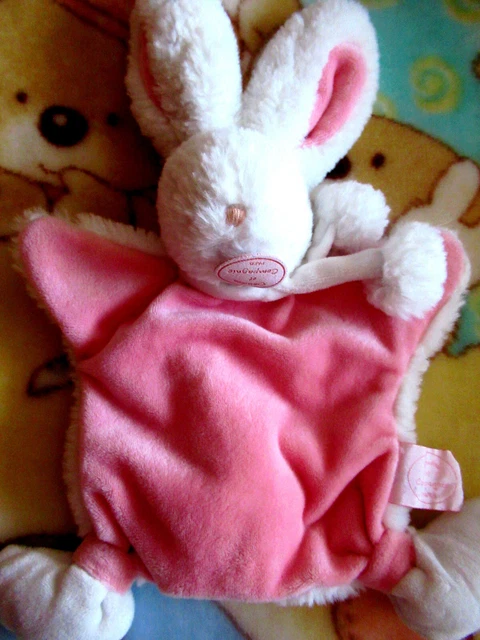 doudou plat doudou et compagnie lapin rose blanc pompon