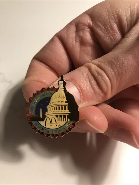 MCDONALDS 1988 OWNER Operator Convention Pin Rare Washington DC $7.50 ...