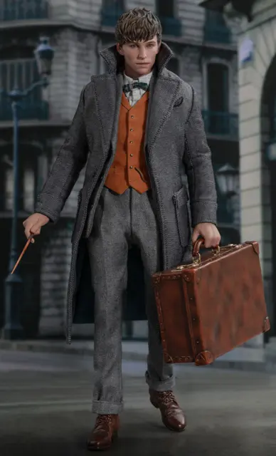 Newt Scamander Hot Toys Sideshow Exclusive Figure Harry Potter Fantastic Beasts