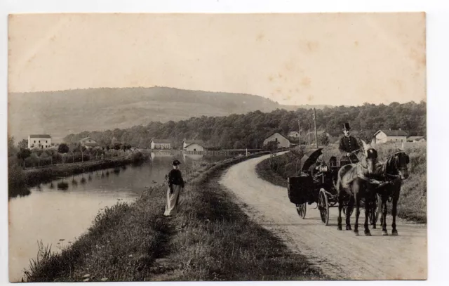 A identifier dormans ? Fismes ? Marne CPA 51 bords de marne ou de vesle attelage