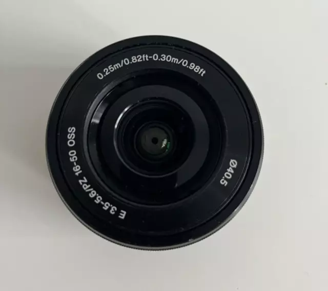 Objectif Sony E PZ 16-50 mm F 3,5-5,6 OSS - SELP1650 - Très bon état