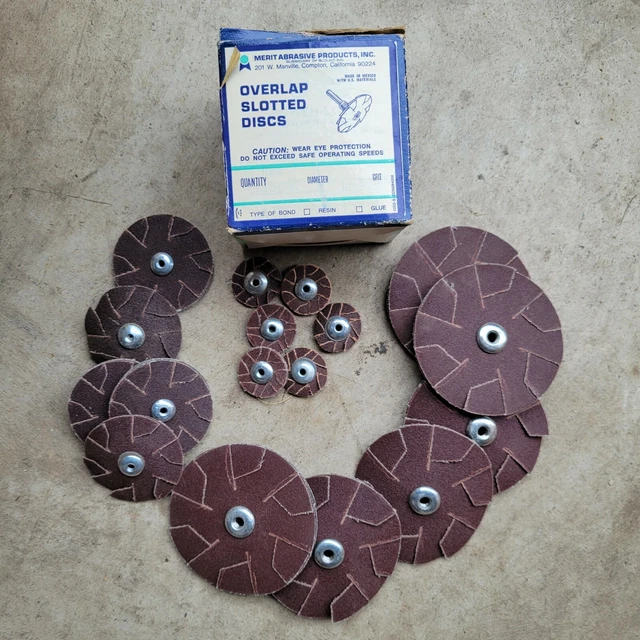 Merit Abrasive Products Overlap Slotted Disks 3 Various Sizes Lot of 16 In Box