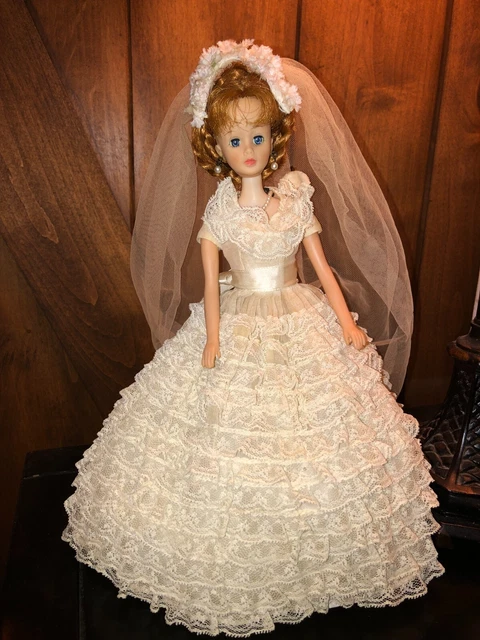 Vintage 1964 Madame Alexander Brenda Starr Bride Doll 12" w/ Gown Veil | Rare Vintage 1964 Madame Alexander Brenda Starr Bride Doll 12" w/ Gown Veil | Rare