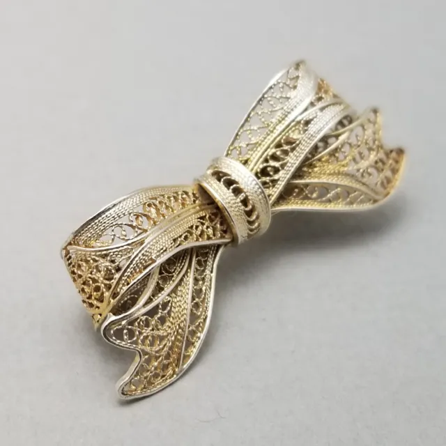 Vintage Solid Sterling Silver Gold Plated Filigree Bow Brooch - 2.4g