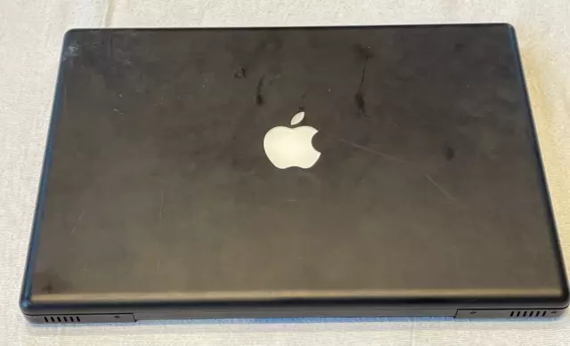 Apple MacBook A1181 13.3" Laptop 2007 For Parts Only As Is Works Read