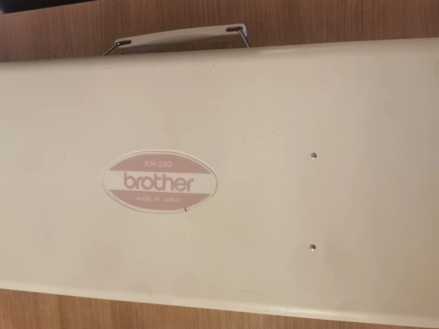 Máquina de tejer Brother KH-260
