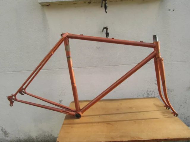 MERAL VINTAGE CADRE VELO COURSE 700 ROAD RACING BICYCLE FRAME 50cm