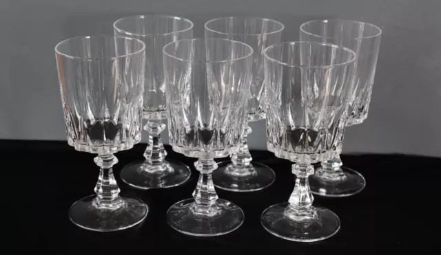 6 verres à liqueur en cristal d'Arques modèle Louvre