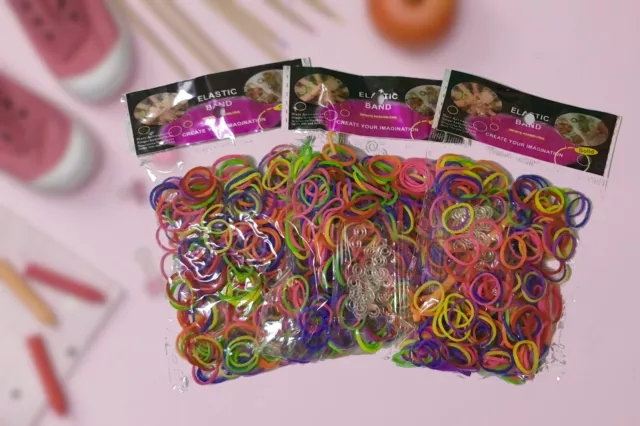 Bunte Loom Bänder für Kinder ca 900 Stück - DIY - Set mit Hakennadel & S-Clip 2