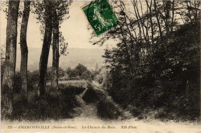 CPA Franconville Le Chemin du Bois FRANCE (1331000)