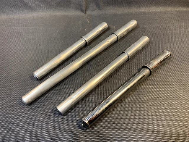 Lot De 5 Pompes à Vélo Anciennes En Aluminium - Marque Tornade, Solibloc, Zefal, Lapize, Motobecane - Occasion