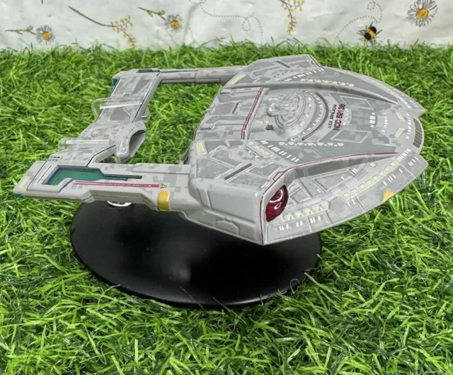 Eaglemoss Star Trek Ships STEAMRUNNER CLASS Model Stand Base Only No Magazine