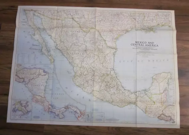 Mexico And Central America -  National Geographic Magazine Map  . 1953  (10)