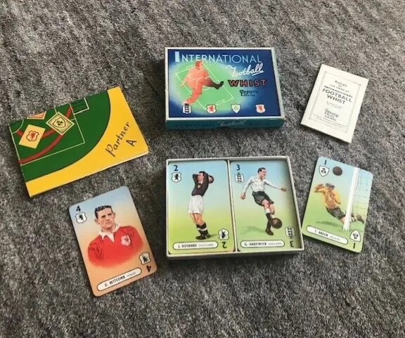 Set fischi da calcio internazionale vintage in scatola