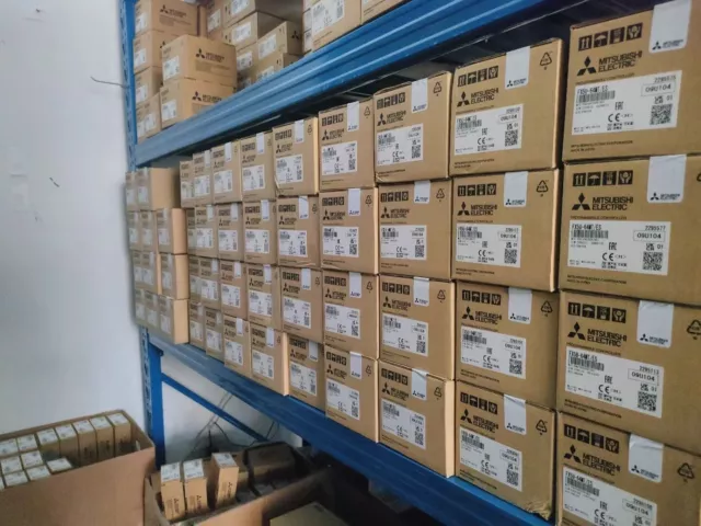 1pcs Brand new Mitsubishi PLC FX5UC-32MT/DS-TS  Rapid delivery