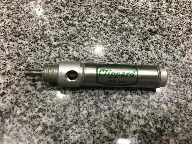Clippard Instrument Pneumatic Cylinders 1-1/4"  Stroke SDR-12-1 1/4,  3/4" bore