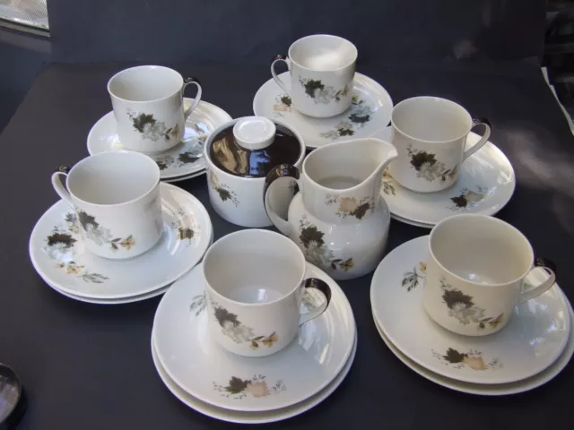 ROYAL DOULTON RETRO 21 Pcs. Tea Set  MADE IN ENGLAND 1970's RETRO