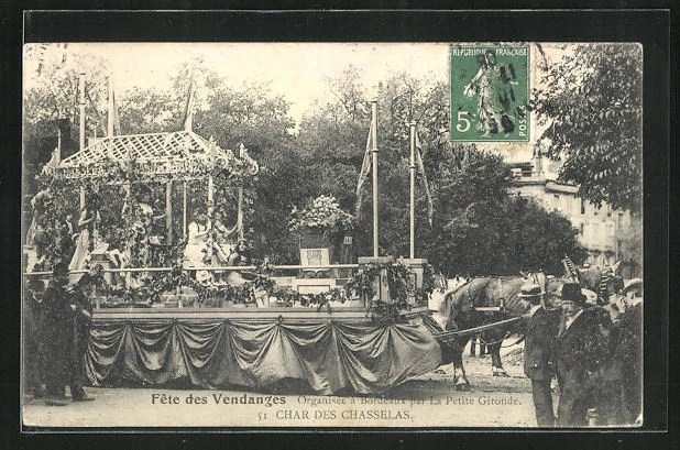 CPA Bordeaux, Fête des Vendanges, Le Petite Gironde, Char des Chasselas 1909